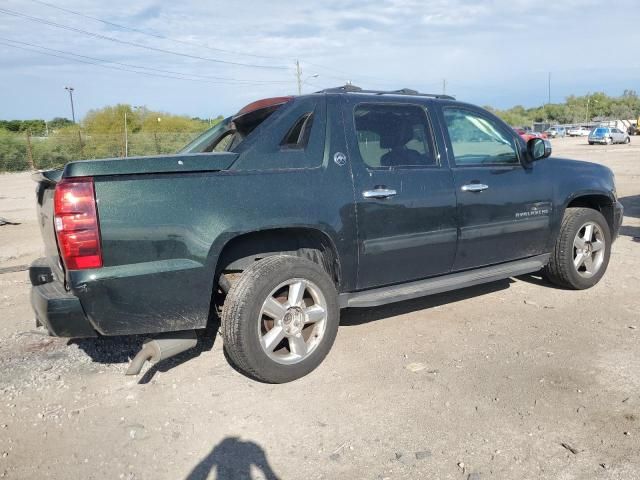 2013 Chevrolet Avalanche LT