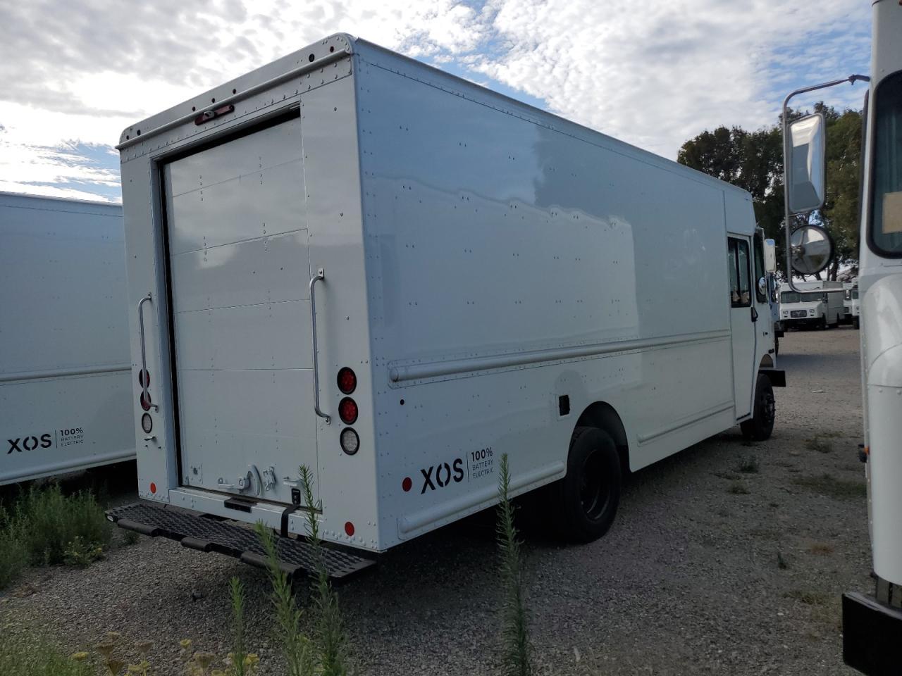 2022 XOS SV05