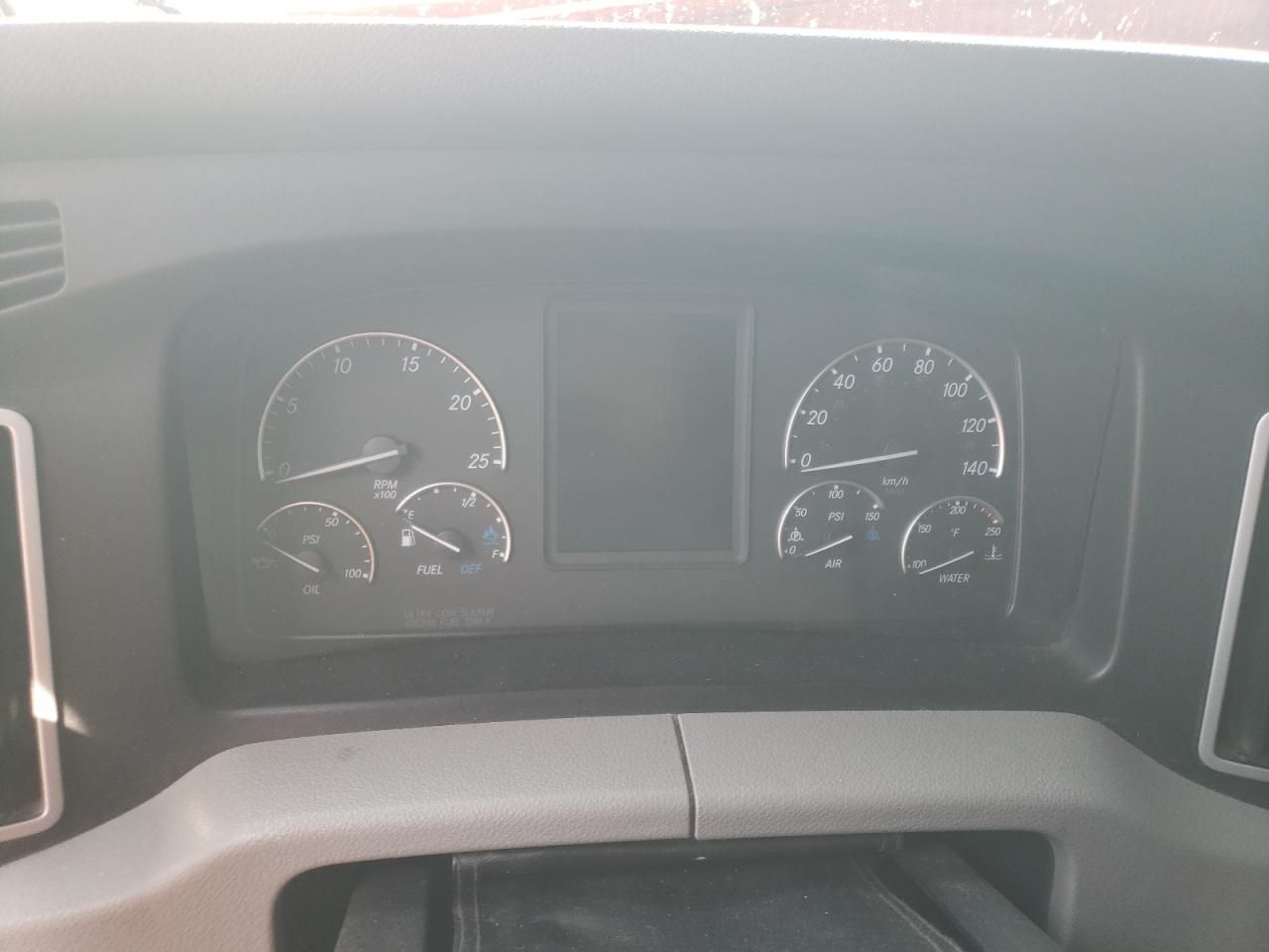 2019 Freightliner Cascadia 126