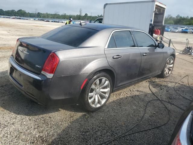 2016 Chrysler 300 Limited