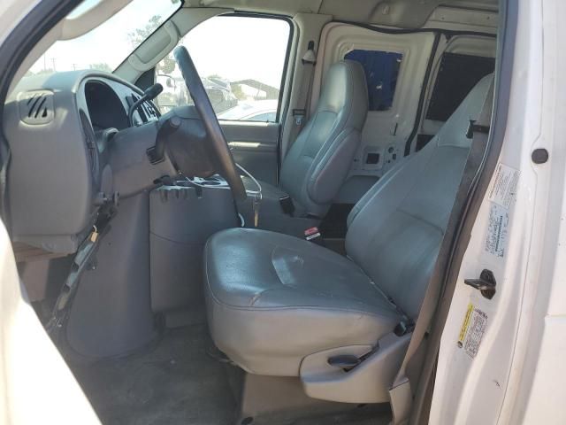 2005 Ford Econoline E350 Super Duty Van