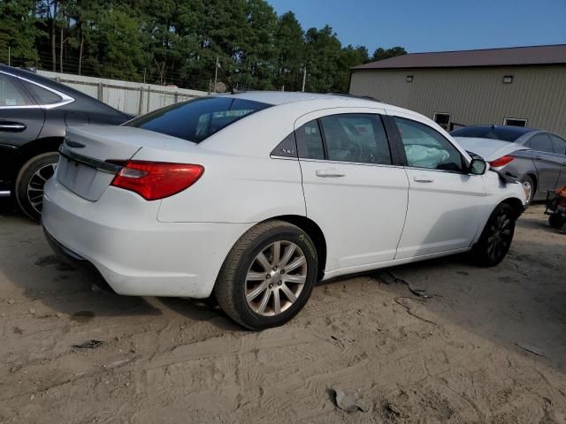 2014 Chrysler 200 Touring