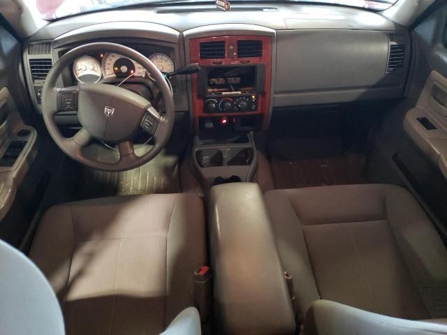 2005 Dodge Dakota Quad SLT