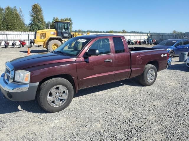 2005 Dodge Dakota SLT