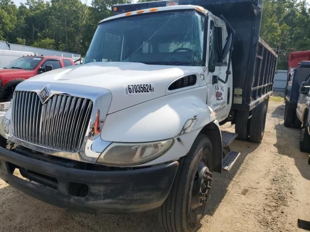 2005 International 4000 4300