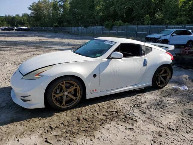 2011 Nissan 370Z Base