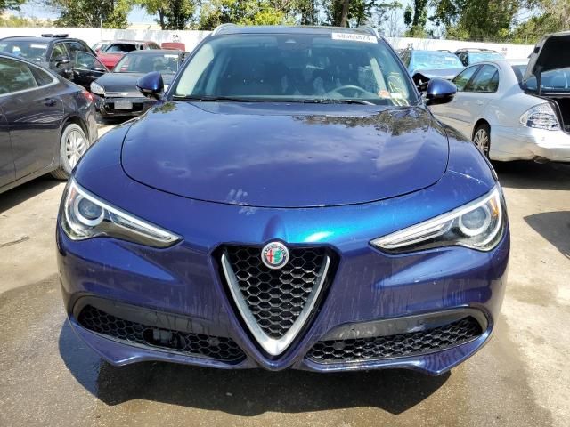 2018 Alfa Romeo Stelvio TI