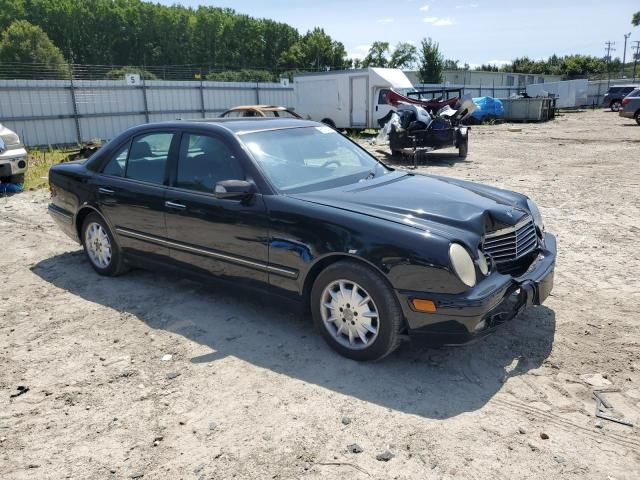 2001 Mercedes-Benz E 320