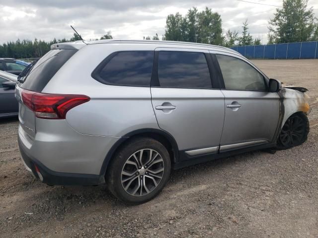 2016 Mitsubishi Outlander SE