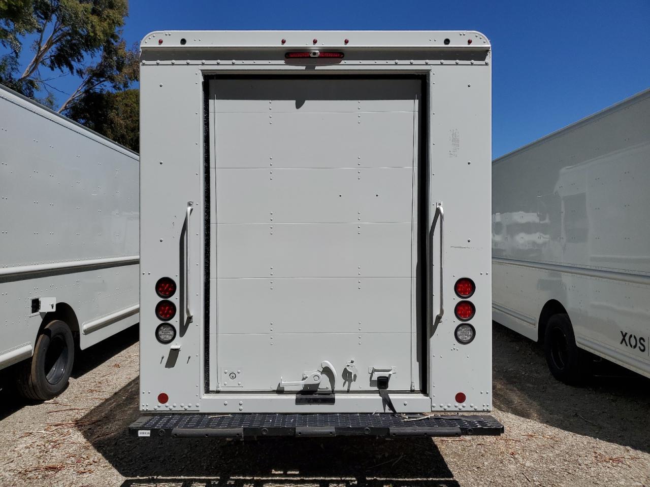 2021 XOS Sv05