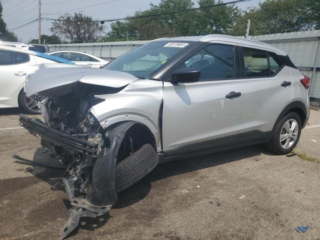 2019 Nissan Kicks S