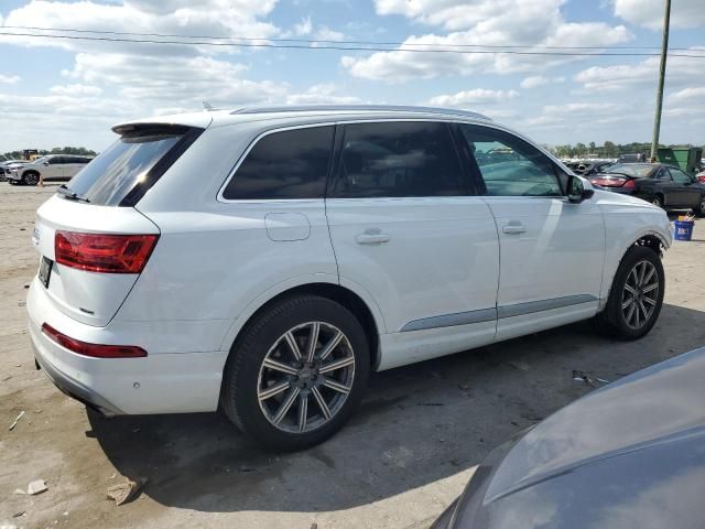 2019 Audi Q7 Premium Plus