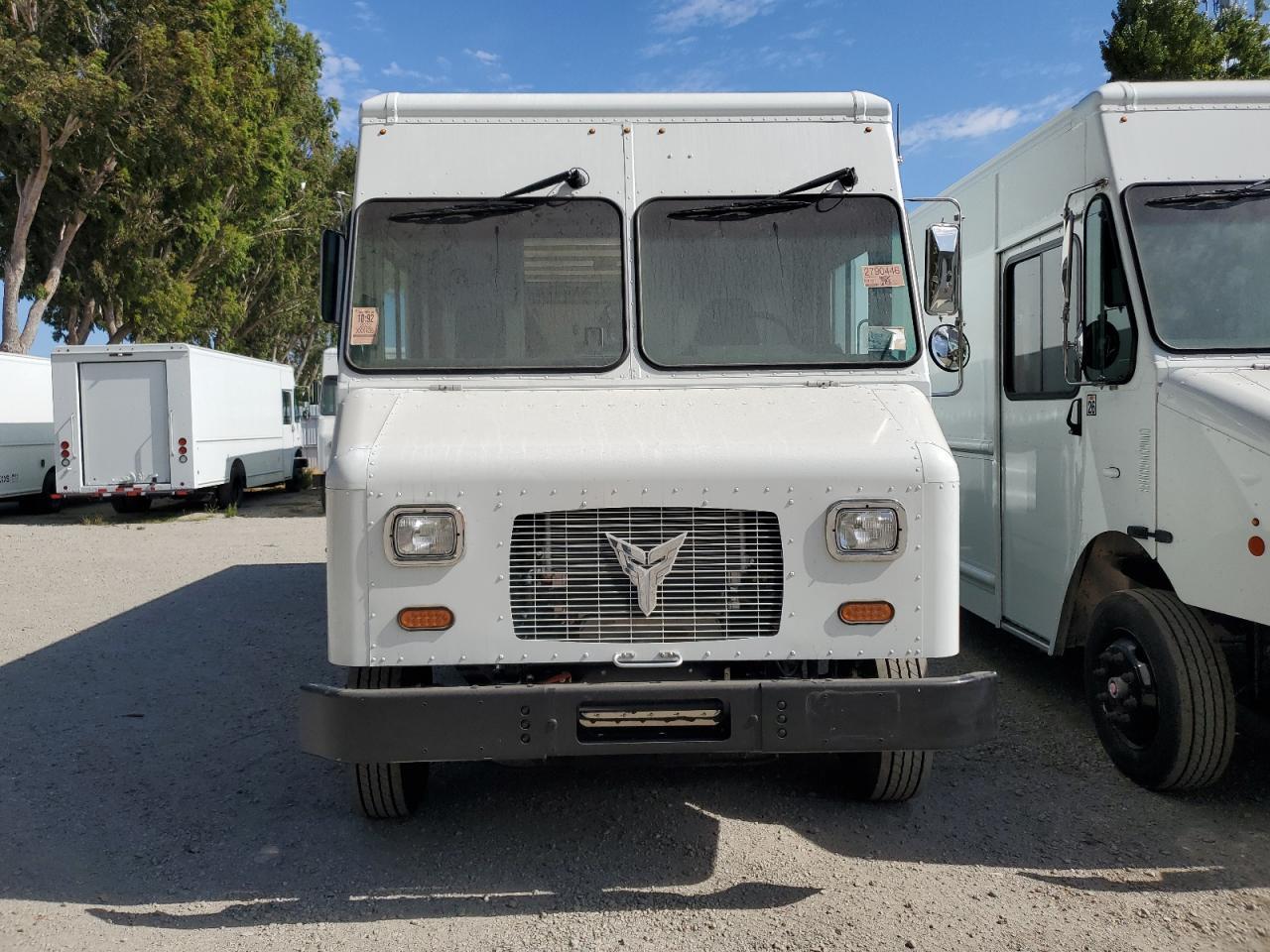 2022 XOS SV05