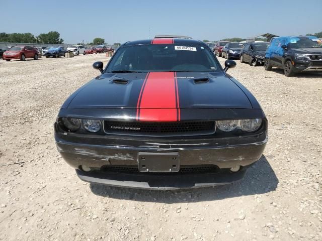 2012 Dodge Challenger SXT