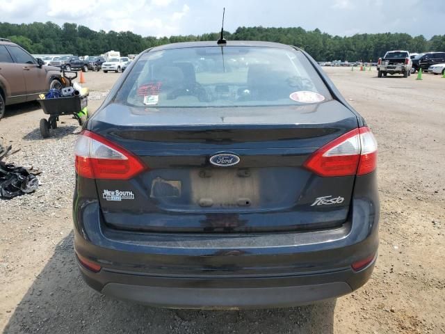 2015 Ford Fiesta S