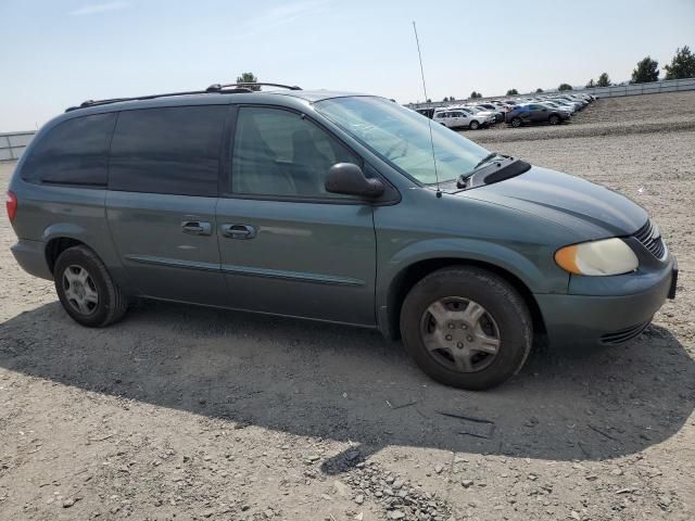 2003 Chrysler Town & Country LX