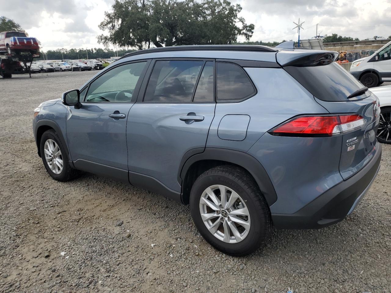 2023 Toyota Corolla Cross le