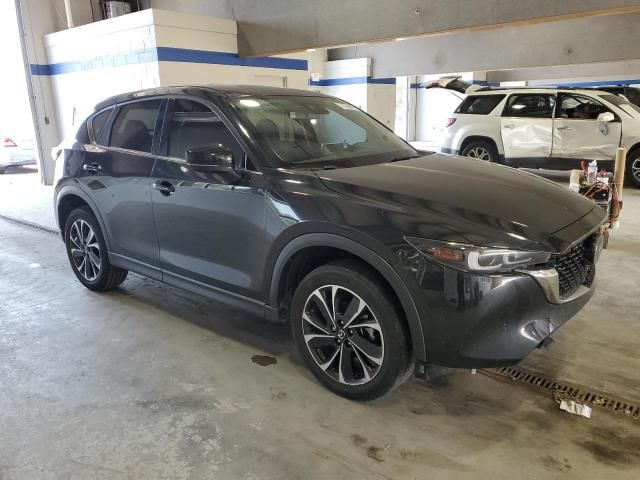 2022 Mazda CX-5 Premium