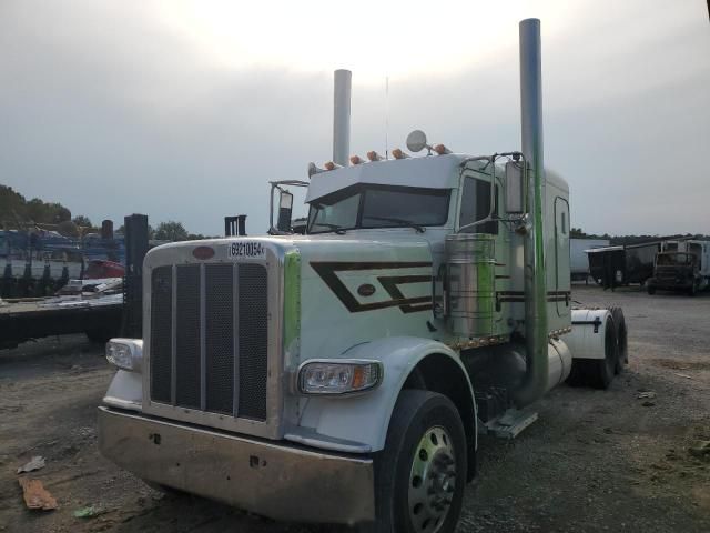 2012 Peterbilt 388