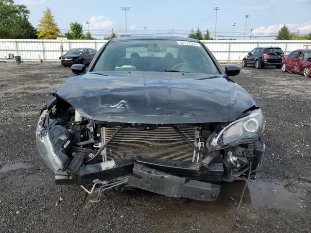 2014 Chrysler 200 Touring