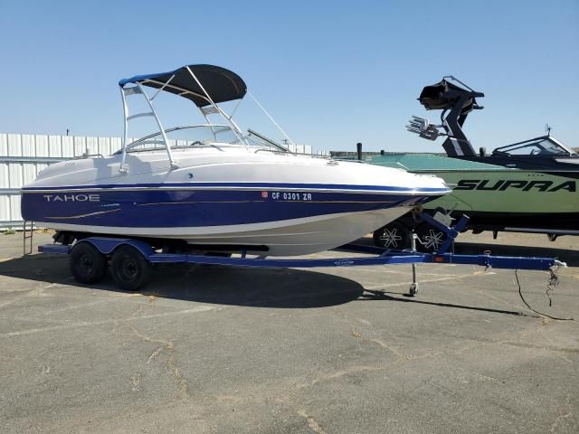 2008 Tahoe Boat