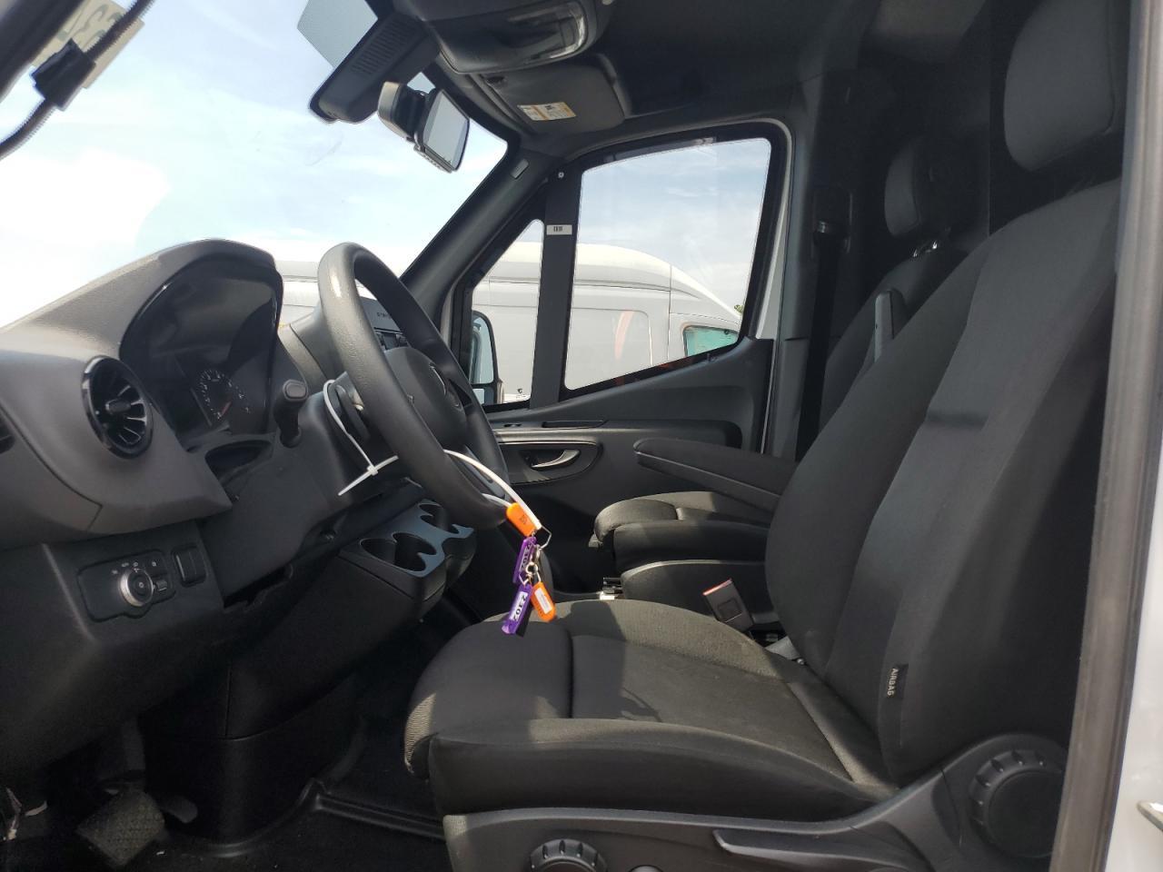 2023 Mercedes-Benz Sprinter 2500