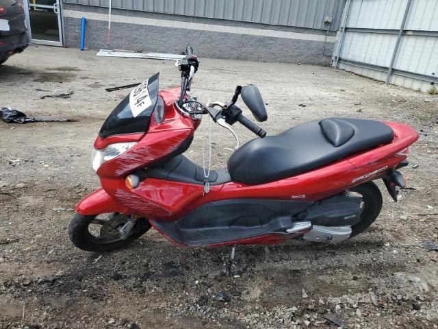 2013 Honda PCX 150