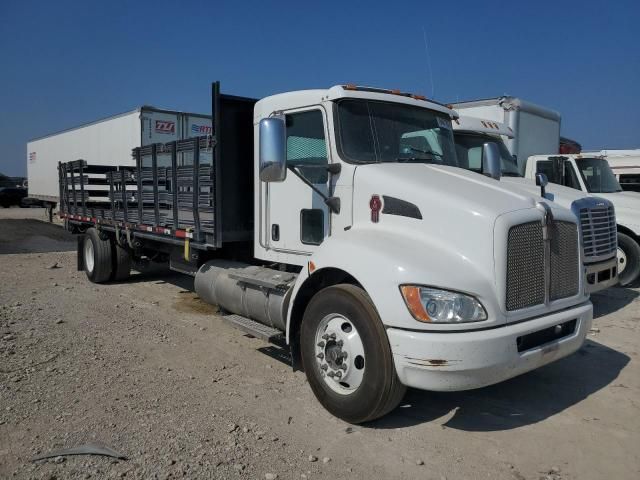 2018 Kenworth Construction T270