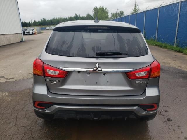 2018 Mitsubishi RVR SE