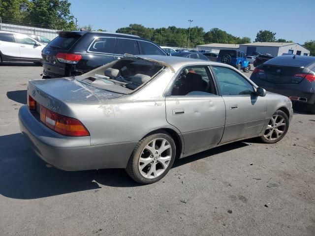 1999 Lexus ES 300