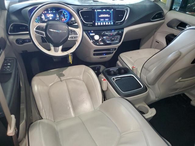 2018 Chrysler Pacifica Hybrid Limited