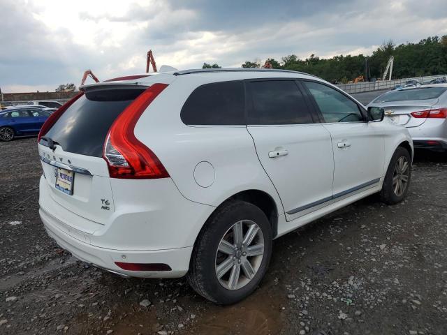 2016 Volvo XC60 T6 Platinum