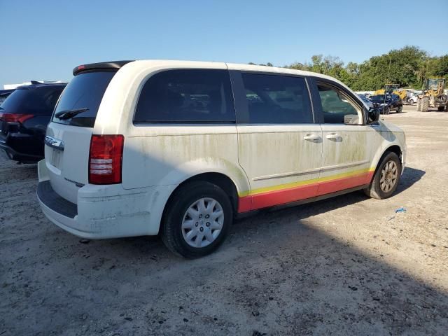 2009 Chrysler Town & Country LX