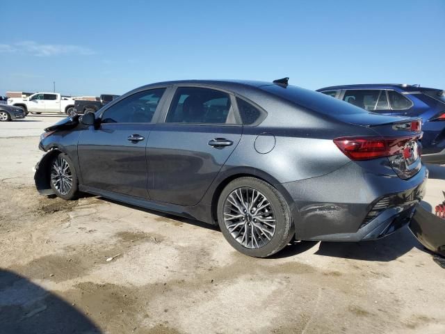 2023 KIA Forte GT Line