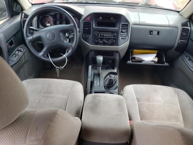 2002 Mitsubishi Montero XLS