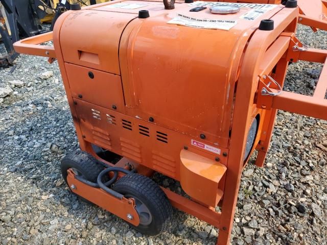 2009 Titan TG 7500D