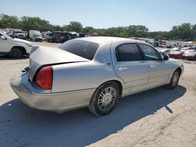 2008 Lincoln Town Car Signature Limited