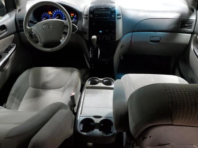 2007 Toyota Sienna CE