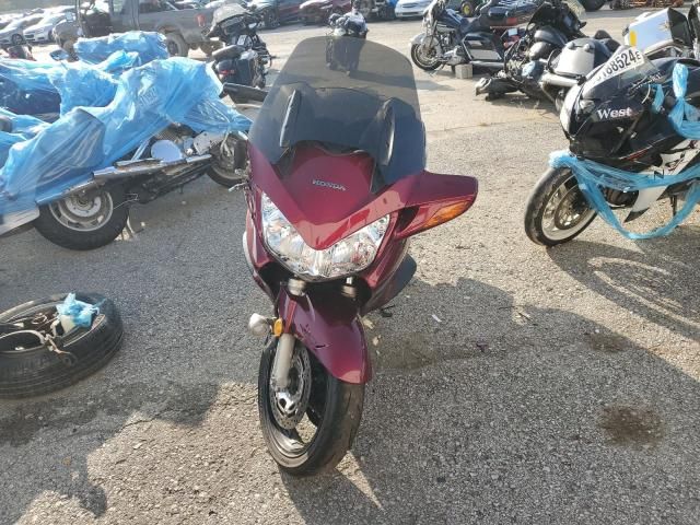 2005 Honda ST1300