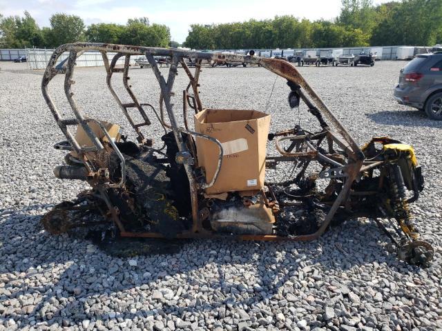 2014 Can-Am Maverick Max 1000R X RS DPS