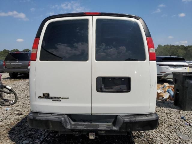 2016 Chevrolet Express G2500