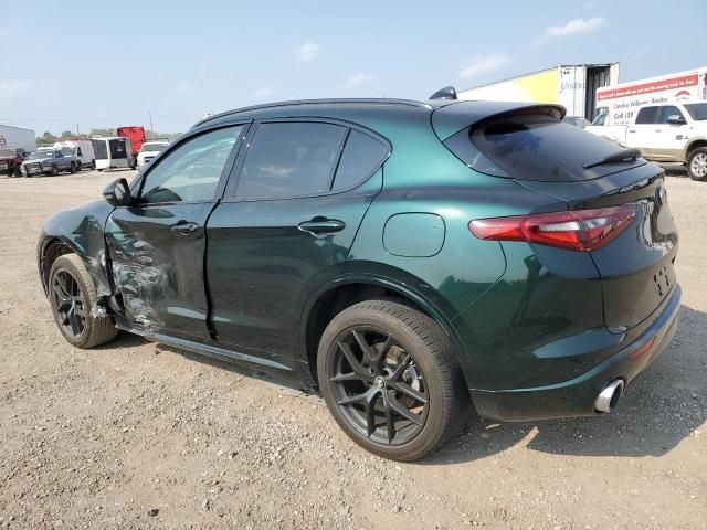 2021 Alfa Romeo Stelvio Sport