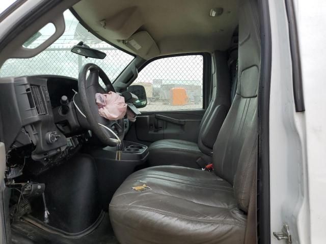 2017 Chevrolet Express G2500