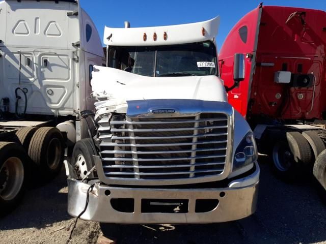 2019 Freightliner Cascadia 125