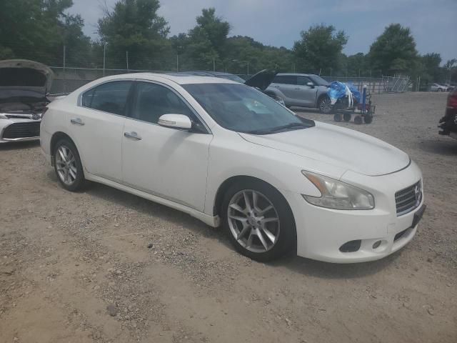 2010 Nissan Maxima S