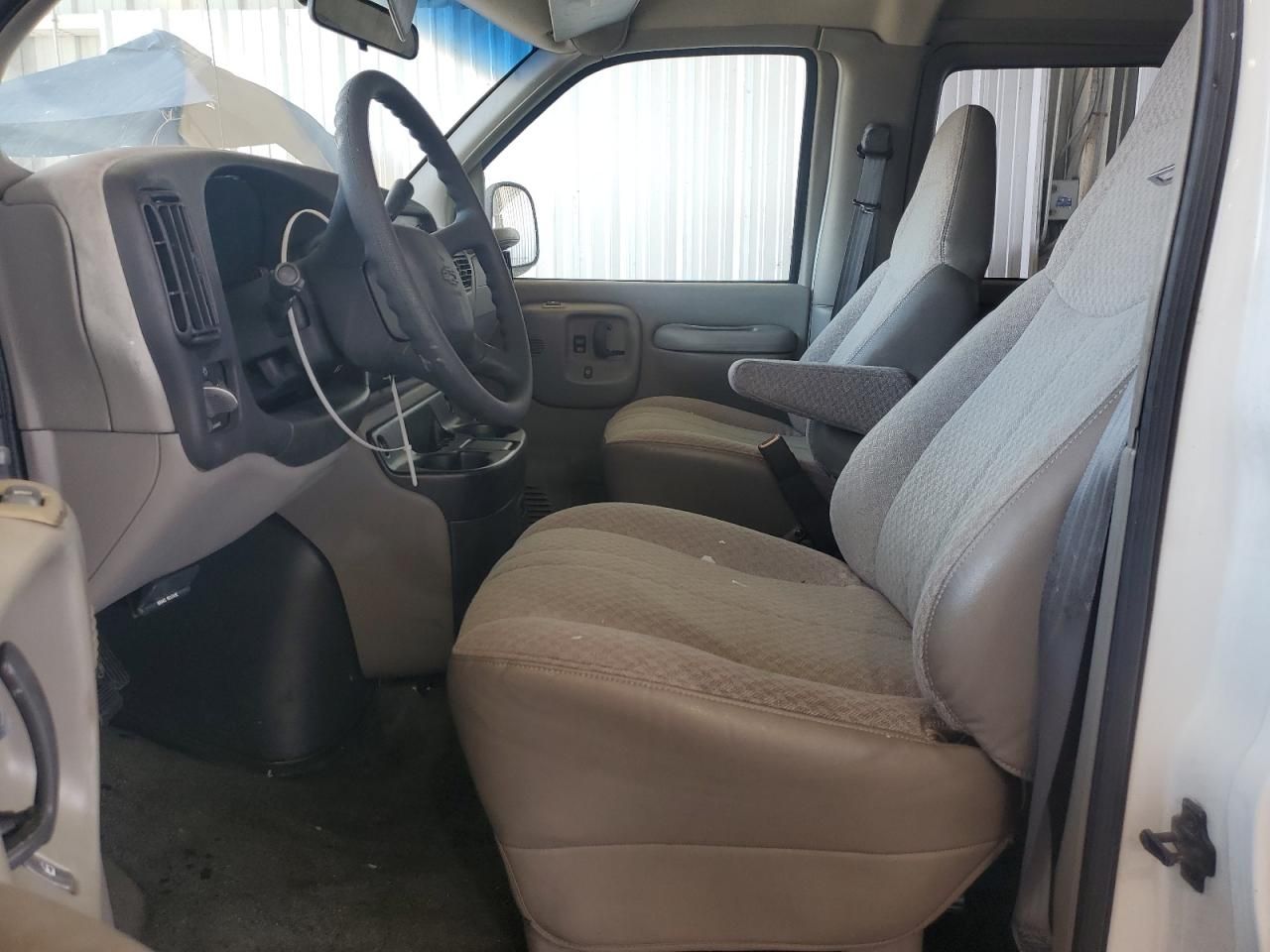 2001 Chevrolet Express G3500