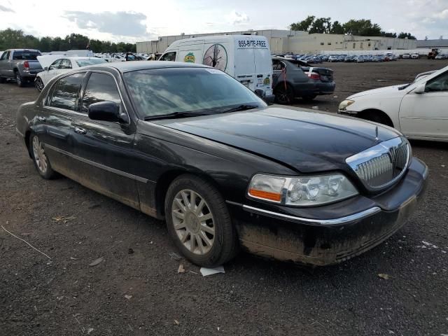 2006 Lincoln Town Car Signature