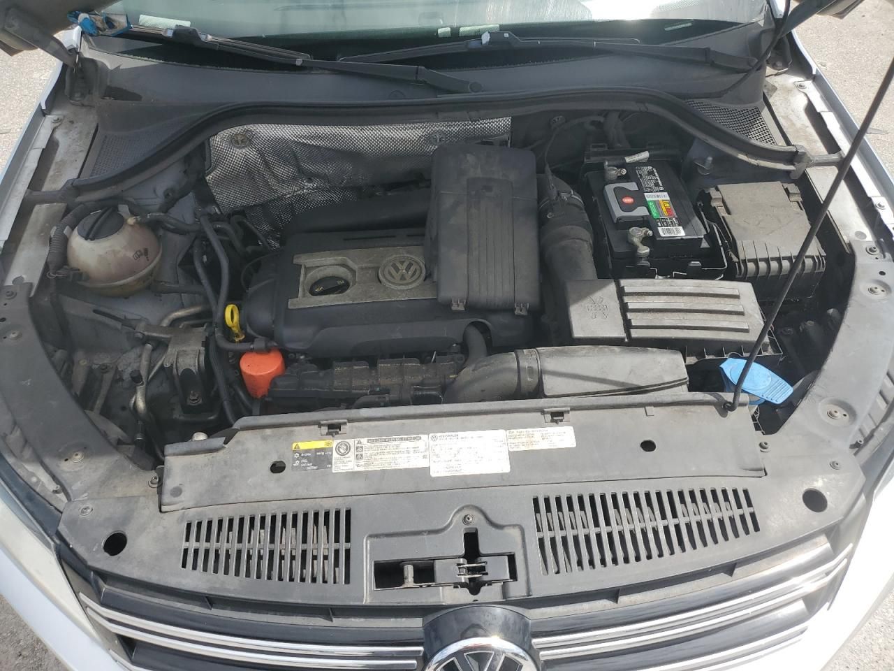 2015 Volkswagen Tiguan s