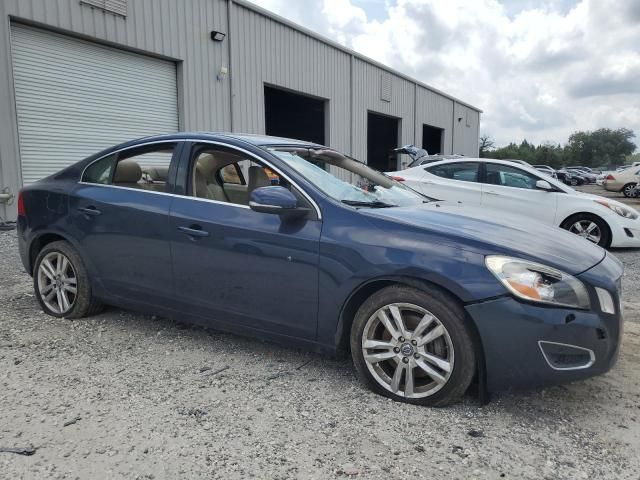 2013 Volvo S60 T5