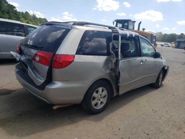 2006 Toyota Sienna CE